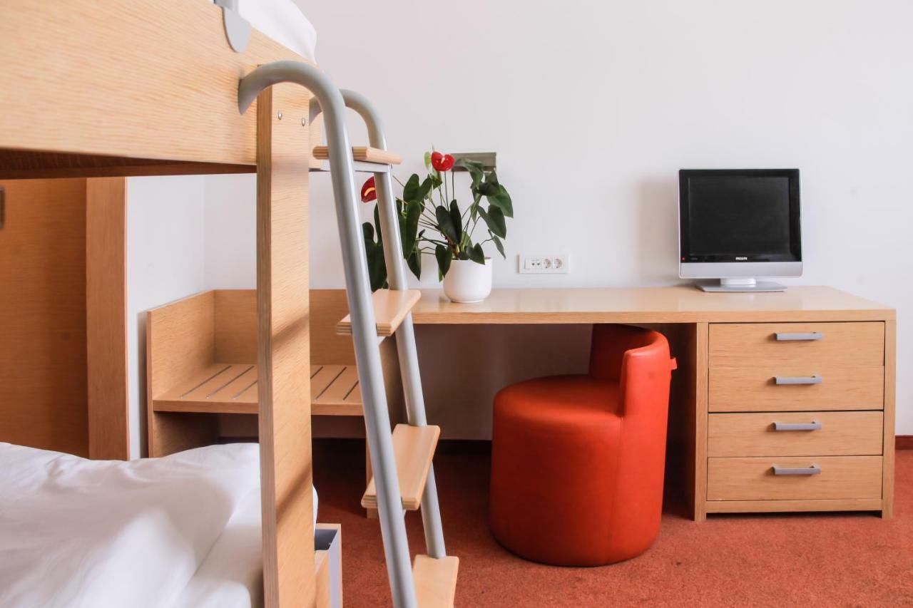 Ruse Hotel Veter מראה חיצוני תמונה