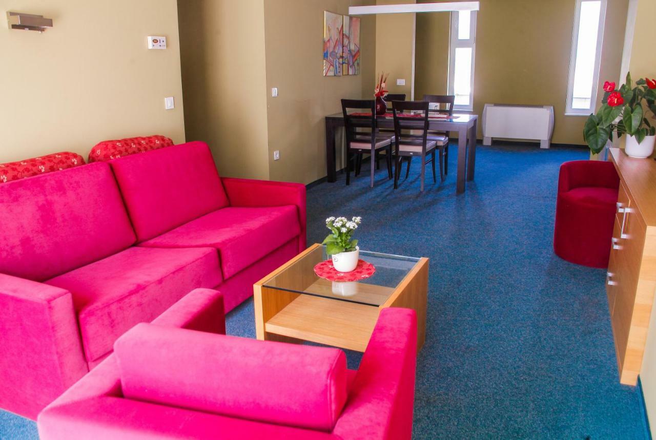 Ruse Hotel Veter מראה חיצוני תמונה
